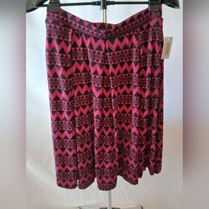 Lularoe Madison Pink and‎ Black Patterned Skirt Size Medium NWT